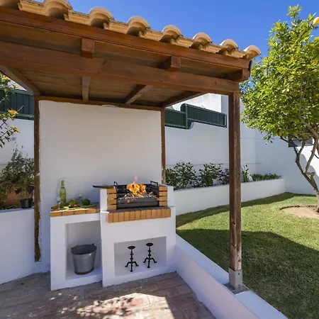 Pinheiro Oura By Villa