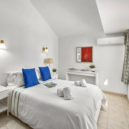 Pinheiro Oura By * Albufeira